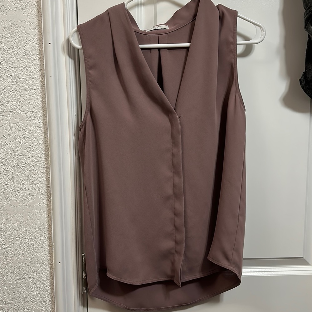 Aritzia, babaton top
